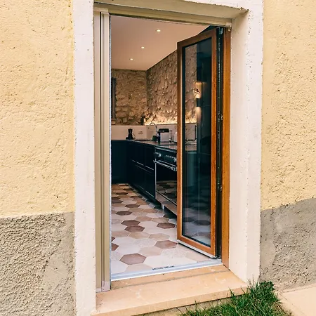 Hermes Costermano sul Garda